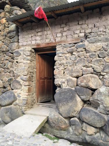 Chicharia denoted by red flag above dore