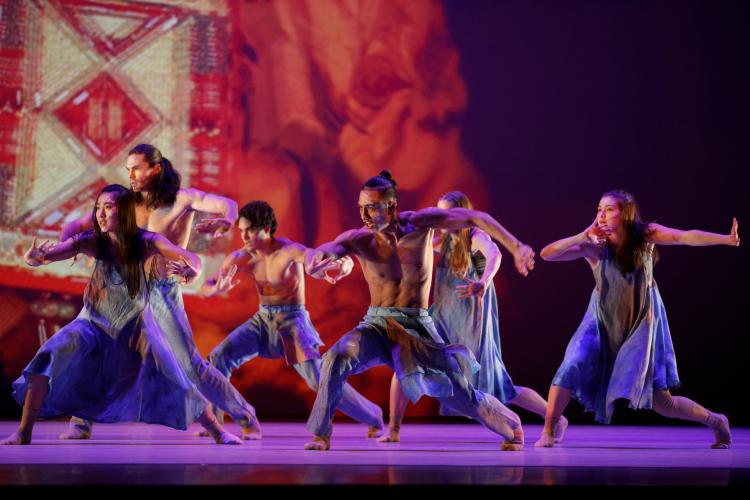 “Adizokan” dancers